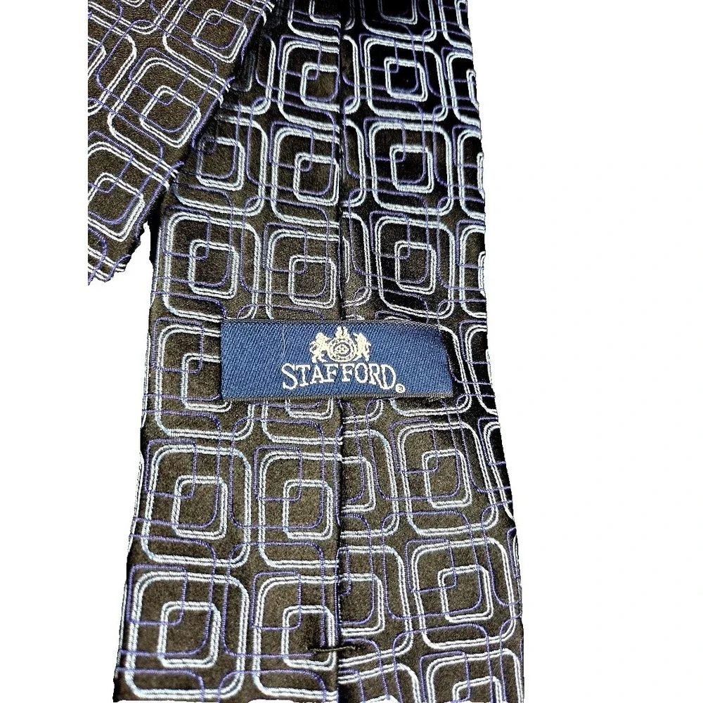 Stafford Men's 100% Silk Tie Geometric Square Pattern Black Purple Blue Long
